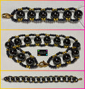 Bracelet élastiqué avec fermoir mousqueton doré, hématites, perles anthracites et dorées - Création pièce unique